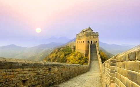 游覽長城導(dǎo)游詞10篇