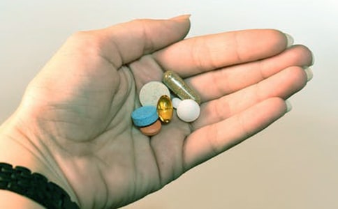 腰腿疼怎么吃藥調理