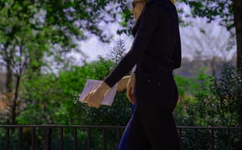 大學(xué)生畢業(yè)頂崗實習(xí)證明