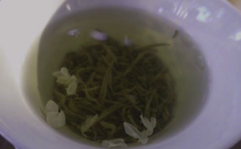 菊花茶的功效與作用及食用方法
