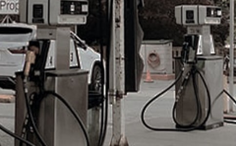 在加油站行車需要注意些什么