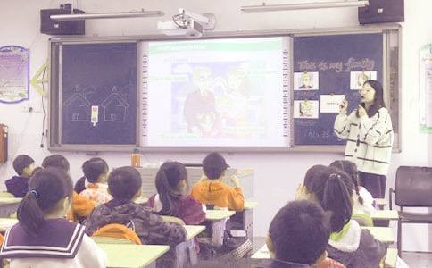 認(rèn)識(shí)圖形教案及教學(xué)反思