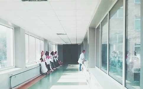 醫(yī)院門診服務(wù)管理制度