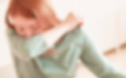 《咳嗽、打噴嚏》小班教案