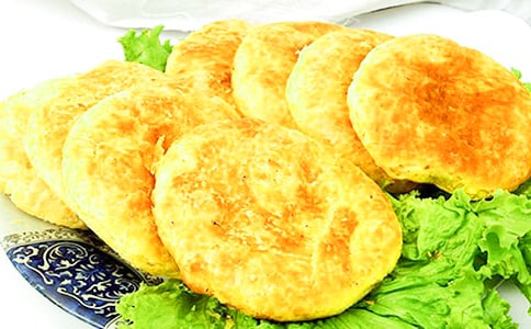 中班游戲貼燒餅教案