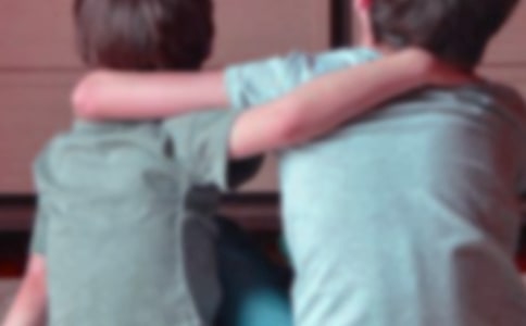 通用形容兄弟情深的句子15條