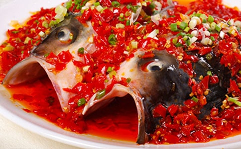 魚頭火鍋的好吃做法大全